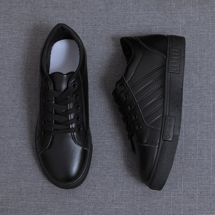 Sports casual shoes with lace up front