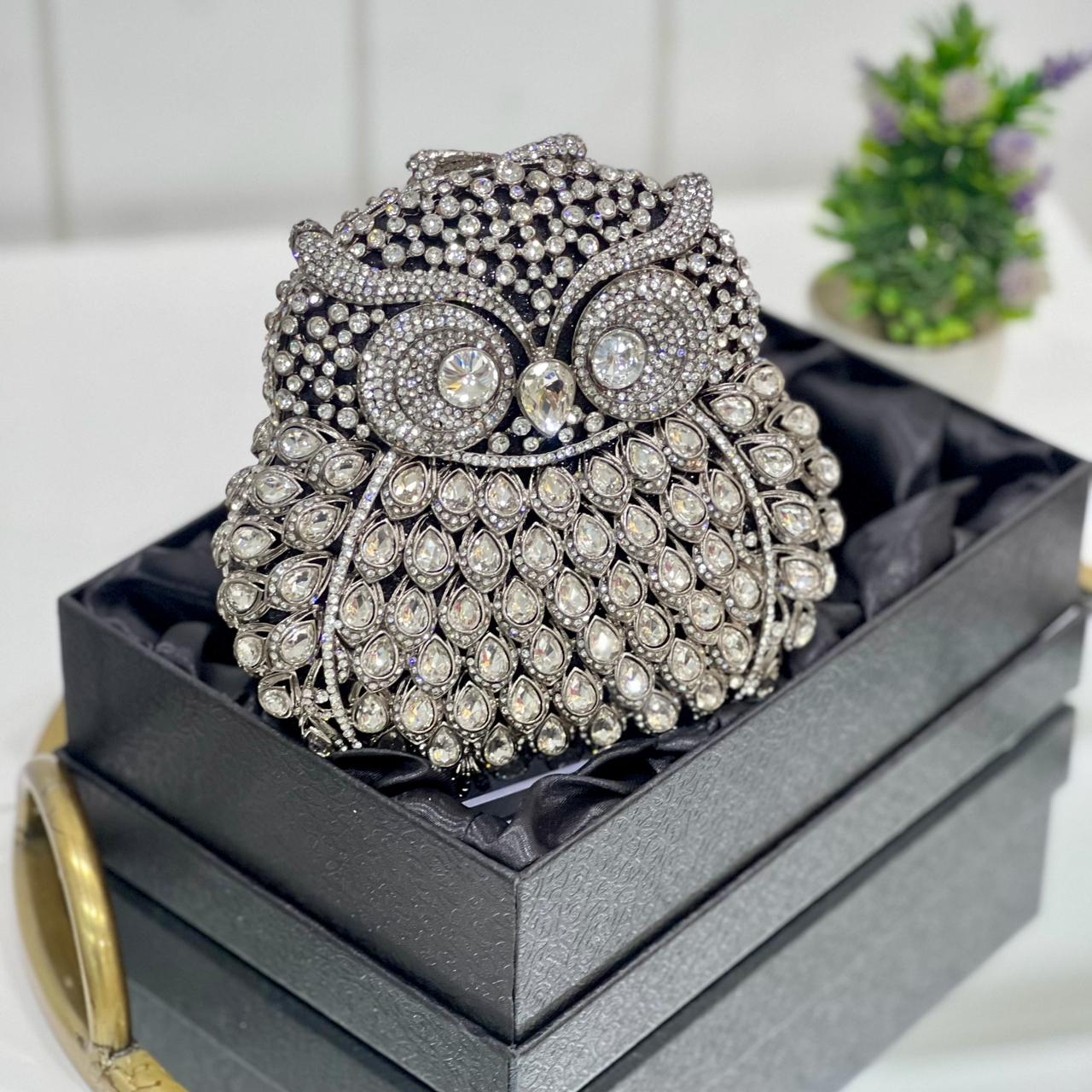 HOTLIST CART OWL CRYSTAL CLUTCH