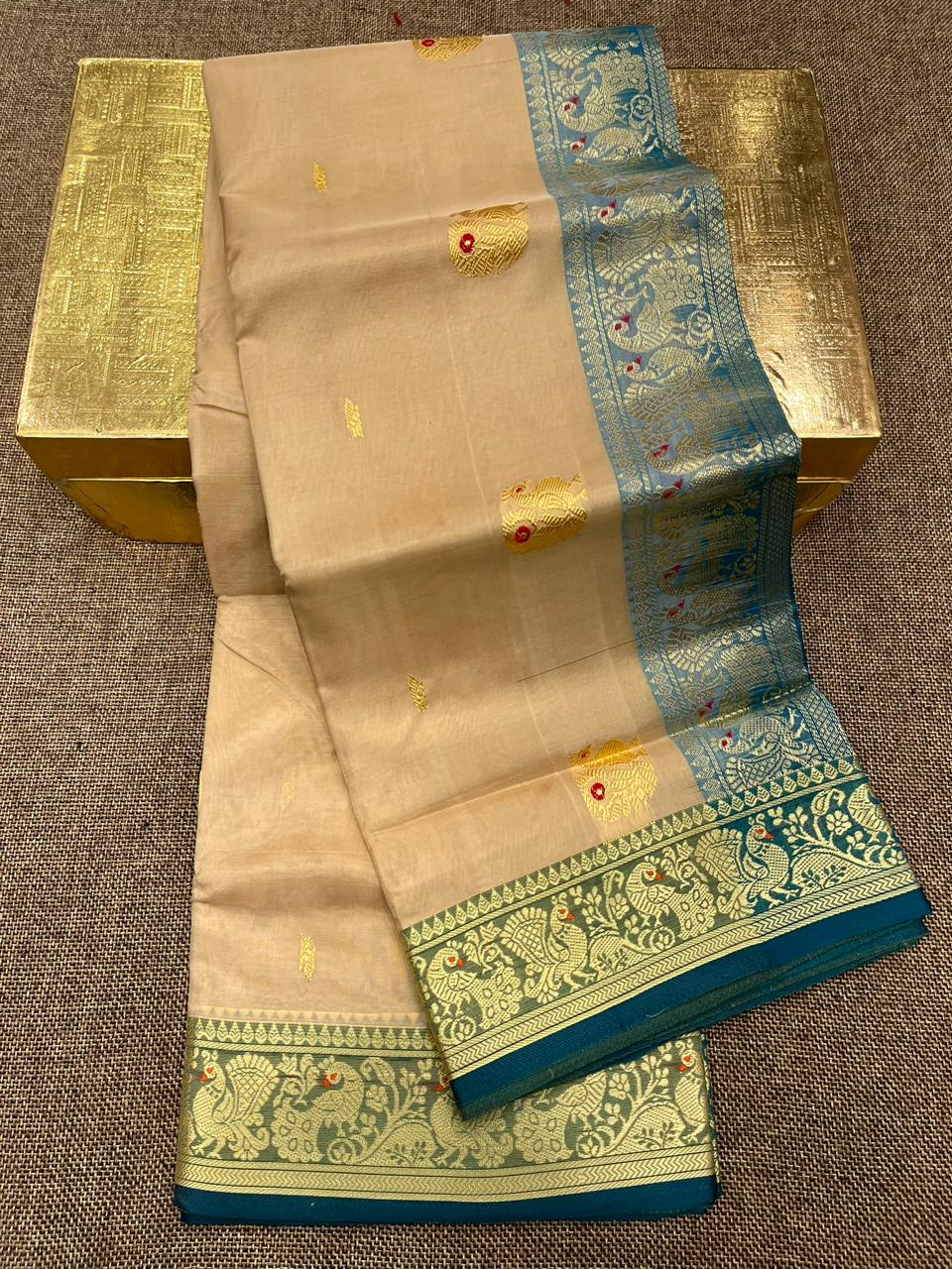 LUXE CHIC Dagina paithani Saree