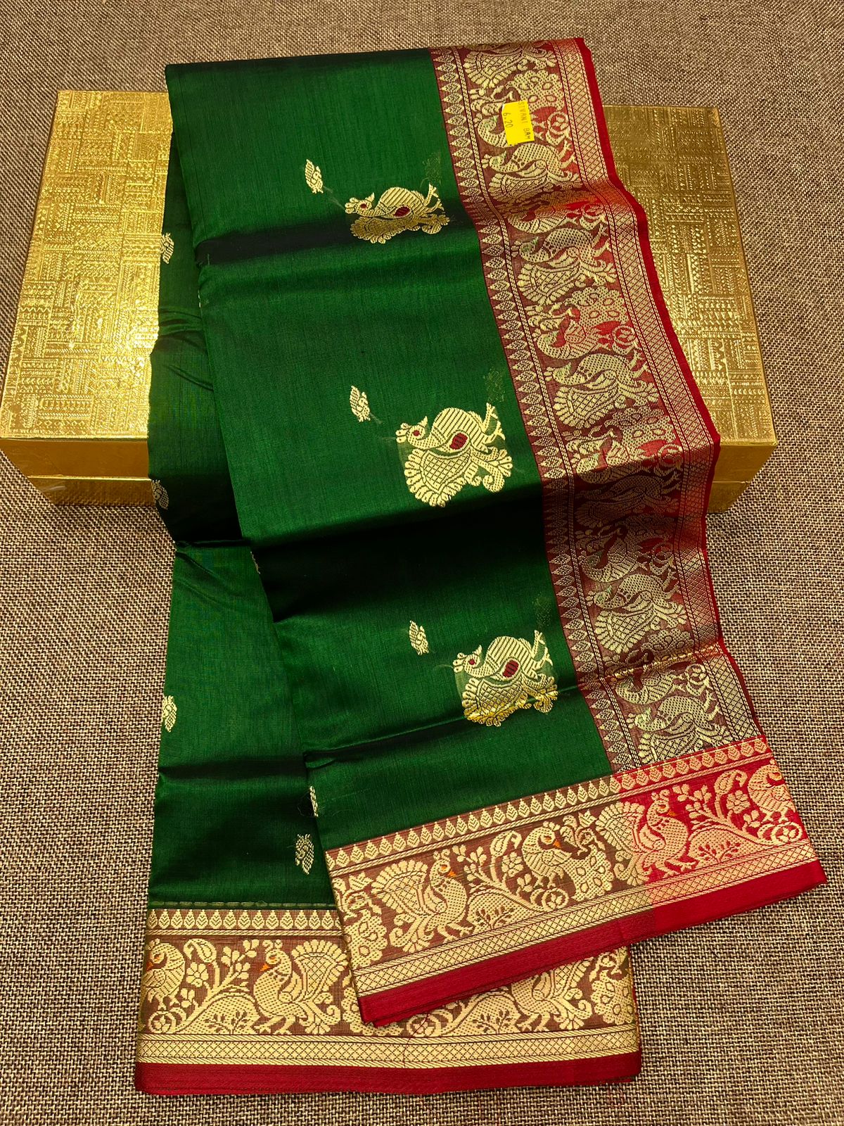 LUXE CHIC Dagina paithani Saree