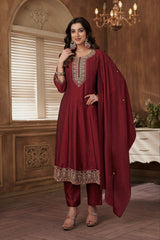 LUXE CHIC Embroidery Work Ethnic Wear