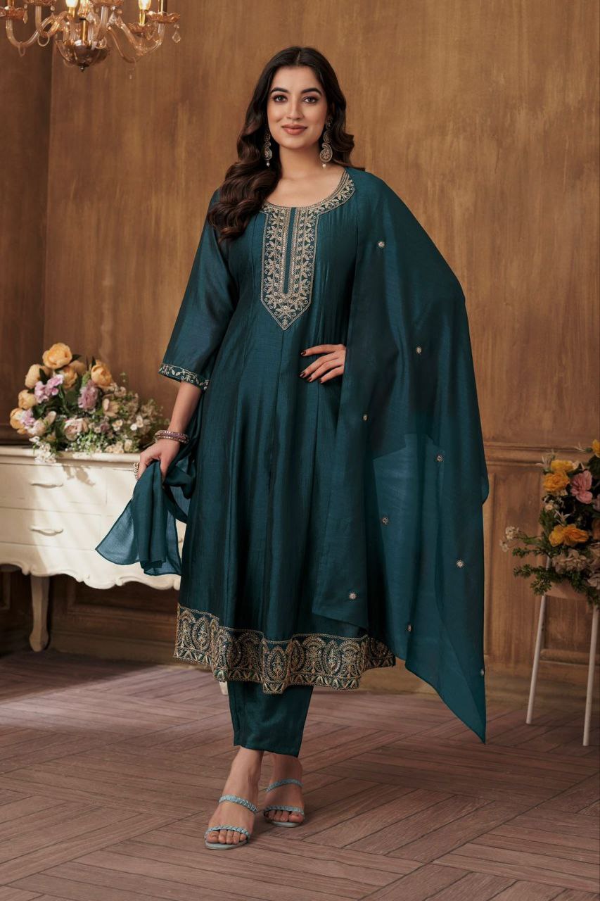 LUXE CHIC Embroidery Work Ethnic Wear